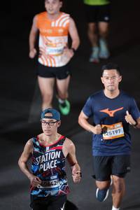 BIB: 40642, 044, 25197
                            <button type="button" onclick="openModal(23015626)" class="btn btn-primary btn-sm float-right btn-popup" data-toggle="modal" data-target=".modal-high-quality">
                        <i class="fas fa-shopping-cart"></i> Add to Cart
                    </button>
                                            <button type="button" onclick="isThisMe(23015626, true)" class="btn btn-success btn-sm float-right btn-popup btn-isme hidden" data-toggle="tooltip" data-placement="bottom" title="นี่คือรูปของคุณใช่ไหม คลิกที่นี่เพื่อเอาเข้าอัลบั้ม">
                        <i class="fas fa-plus"></i> Add to album
                    </button>
                    <button type="button" onclick="isThisMe(23015626, false)" class="btn btn-warning btn-sm float-right btn-popup btn-isnotme hidden">
                        <i class="fas fa-ban"></i> Remove from album
                    </button>